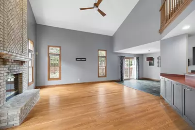 14552 Club Circle Drive, Oak Forest, IL 60452 - Photo 3