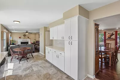 1931 Crossing Court, Naperville, IL 60540 - Photo 5