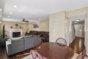 1931 Crossing Ct, Naperville, IL 60540 - Photo 9