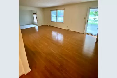 206 Junction Street, Centralia, IL 62801 - Photo 9