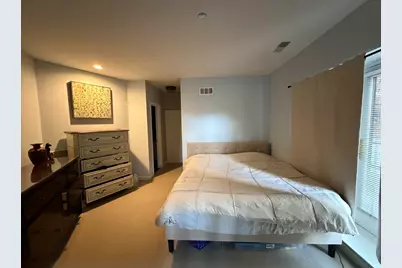 2100 N Racine Avenue #2J, Chicago, IL 60614 - Photo 11