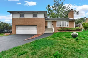 2611 171st St, Hazel Crest, IL 60429 - Photo 1