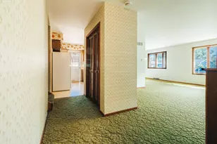 2307 Douglas St, Joliet, IL 60435 - Photo 3