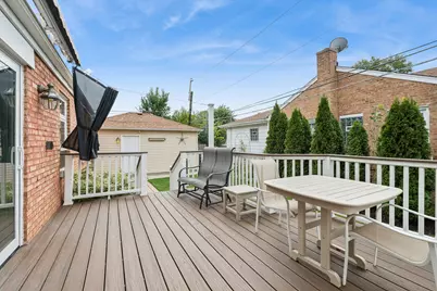 6929 W Madison Street, Niles, IL 60714 - Photo 17
