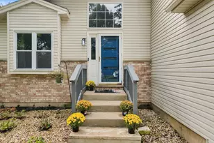 5212 Aladdin Ct, Plainfield, IL 60586 - Photo 3