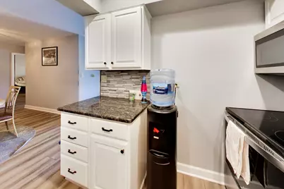 6700 S Brainard Avenue #101, Countryside, IL 60525 - Photo 11