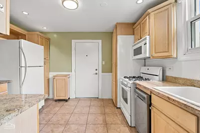 2325 W Farwell Avenue #3S, Chicago, IL 60645 - Photo 15