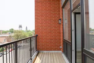 2402 W Carmen Ave, Chicago, IL 60625 - Photo 7