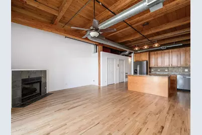 2804 N Oakley Avenue #305, Chicago, IL 60618 - Photo 5