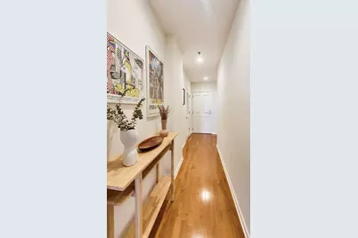 828 W Grace Street #1308, Chicago, IL 60613 - Photo 3