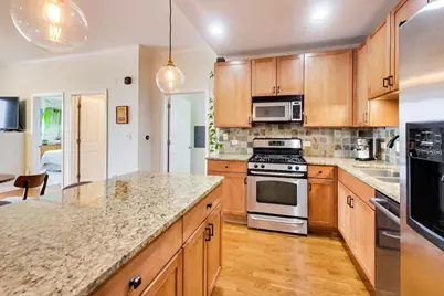 828 W Grace Street #1308, Chicago, IL 60613 - Photo 9