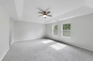 2932 Forest Creek Ln, Naperville, IL 60565 - Photo 21