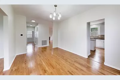 2932 Forest Creek Lane, Naperville, IL 60565 - Photo 9