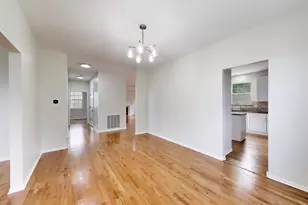 2932 Forest Creek Ln, Naperville, IL 60565 - Photo 9