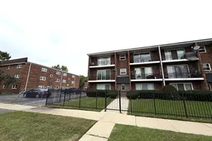 11946 S Ridgeway Ave, Alsip, IL 60803 - Photo 1