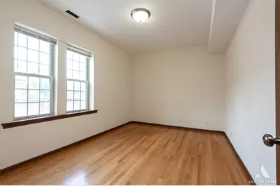 3301 N Kilbourn Avenue #1, Chicago, IL 60641 - Photo 11