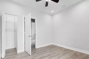 7622 N Eastlake Terrace, Chicago, IL 60626 - Photo 7
