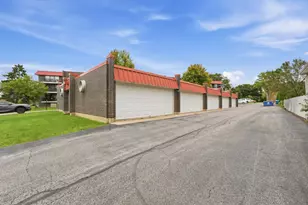 1255 W Prospect Ave, Mount Prospect, IL 60056 - Photo 17
