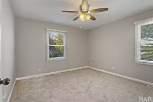 507 Exeter Pl, Vernon Hills, IL 60061 - Photo 11