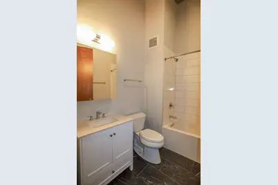 4046 N Hermitage Avenue #303, Chicago, IL 60640 - Photo 7