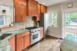 2617 W Leland Ave, Chicago, IL 60625 - Photo 17