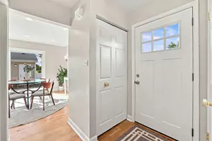 4201 Cumnor Rd, Downers Grove, IL 60515 - Photo 3