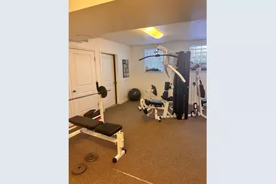 3711 N Kenneth Avenue #320, Chicago, IL 60641 - Photo 9