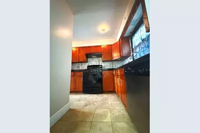111 S Hale Avenue, Bartlett, IL 60103 - Photo 5