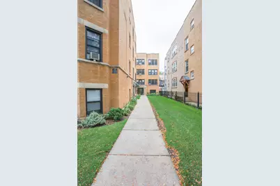 2017 W Berwyn Avenue #3S, Chicago, IL 60625 - Photo 1