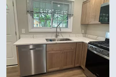 1421 N Wilke Road, Arlington Heights, IL 60004 - Photo 7