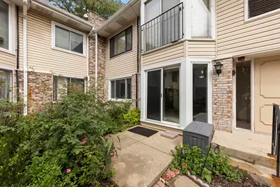 2640 Mitchell Drive #4, Woodridge, IL 60517 - Photo 3