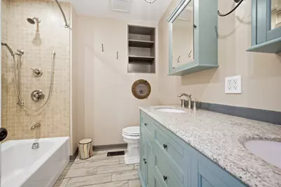 135 W King Arthur Court, Palatine, IL 60067 - Photo 7