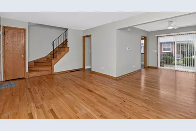517 Barnsdale Road #A, La Grange Park, IL 60526 - Photo 5