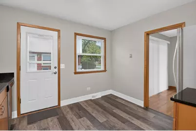 517 Barnsdale Road #A, La Grange Park, IL 60526 - Photo 9