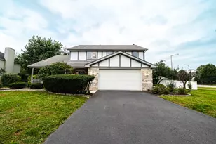 10300 S 75th Ave, Palos Hills, IL 60465 - Photo 1