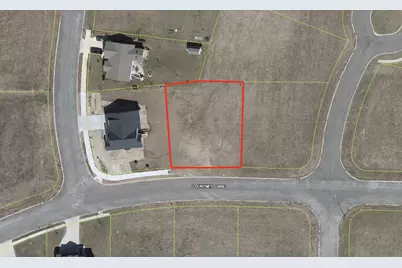 910 Courtney Lane, Marengo, IL 60152 - Photo 3