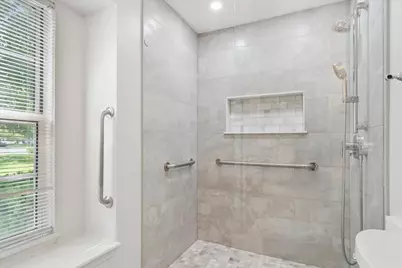 501 Grosse Pointe Circle, Vernon Hills, IL 60061 - Photo 17