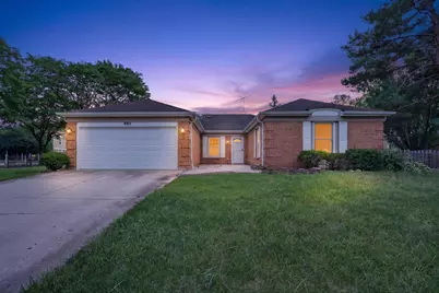 650 Wainsford Drive, Hoffman Estates, IL 60169 - Photo 1