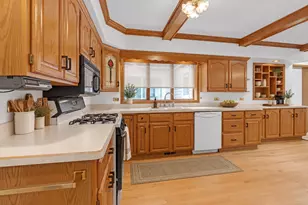 412 Catalpa Ave, Itasca, IL 60143 - Photo 9