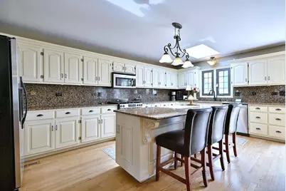 1739 Farwell Avenue, Des Plaines, IL 60018 - Photo 15