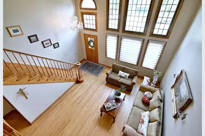 1739 Farwell Avenue, Des Plaines, IL 60018 - Photo 11