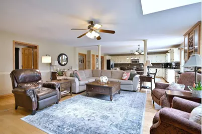 1739 Farwell Avenue, Des Plaines, IL 60018 - Photo 25