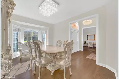 7160 Brae Court, Gurnee, IL 60031 - Photo 9
