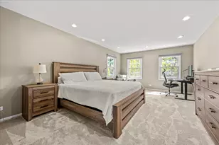154 Willow Ave, Deerfield, IL 60015 - Photo 15
