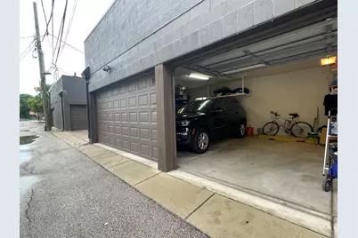2453 W Irving Park Road #1E, Chicago, IL 60618 - Photo 39