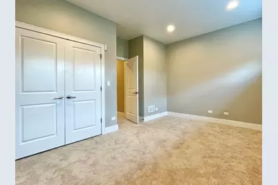 2453 W Irving Park Road #1E, Chicago, IL 60618 - Photo 35