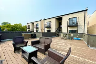 2453 W Irving Park Rd, Chicago, IL 60618 - Photo 41