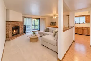 9165 N Rd, Palos Hills, IL 60465 - Photo 3