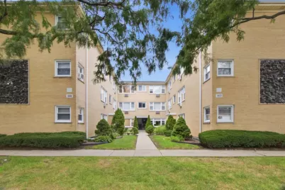 3818 Ruby Street #1E, Schiller Park, IL 60176 - Photo 1