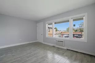 2537 E 83rd St, Chicago, IL 60617 - Photo 5
